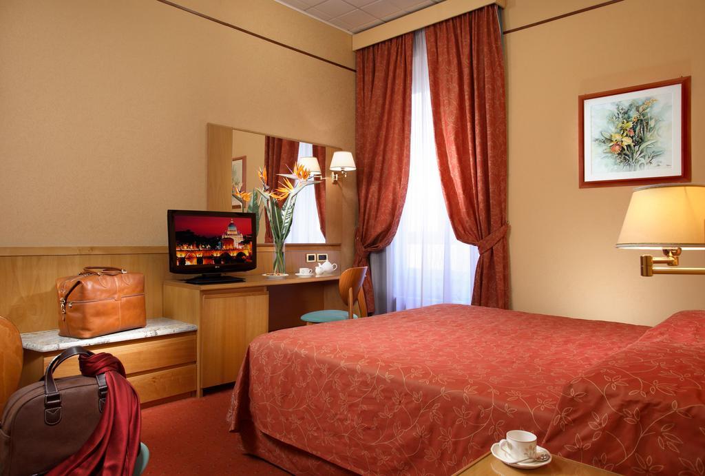 Hotel Ranieri Rome Bagian luar foto